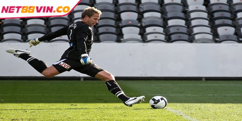 Kèo phát bóng - Đọc kèo chuẩn xác tăng tỷ lệ thắng lớn Kèo phát bóng hay còn gọi là Kick Off một dạng cược thú vị, dễ chơi