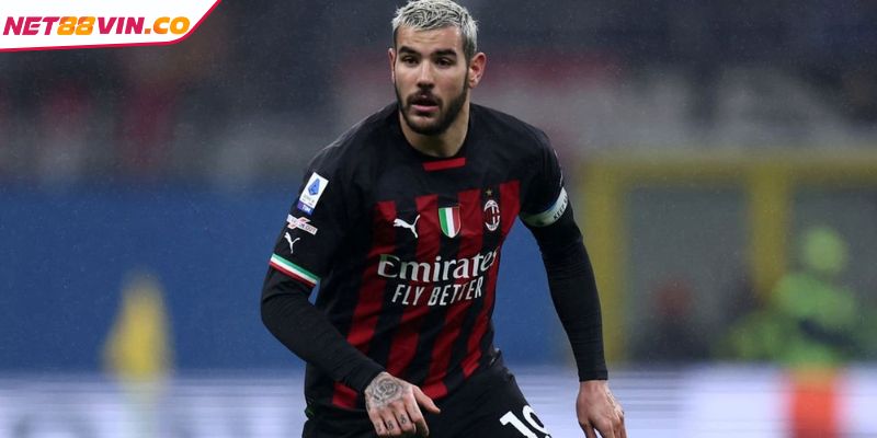 Đôi nét về hậu vệ cánh trái hay nhất thế giới NET88
